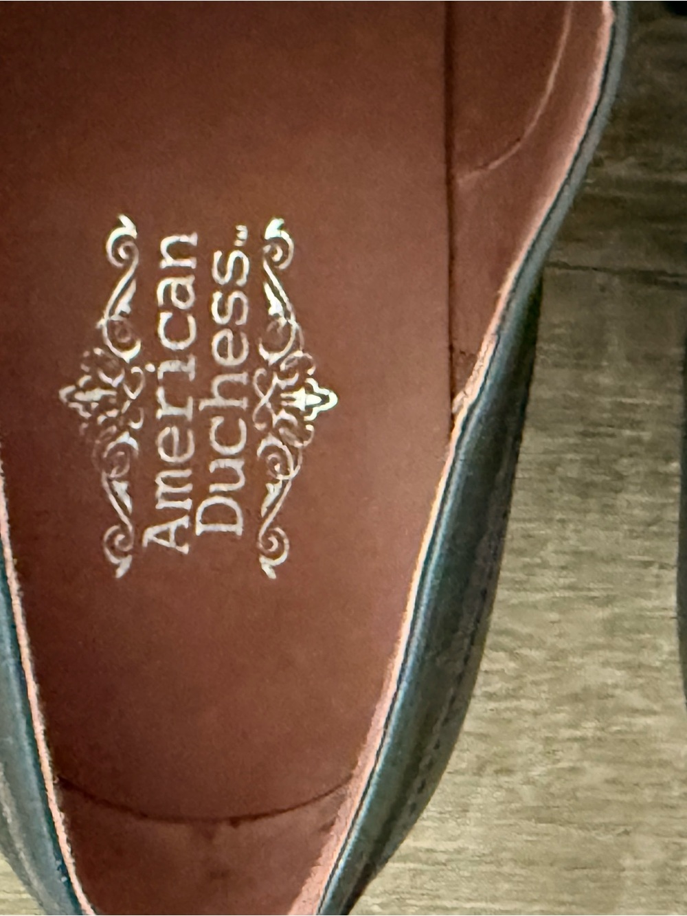 American Duchess Leather Oxford heels - Picture 4 of 5